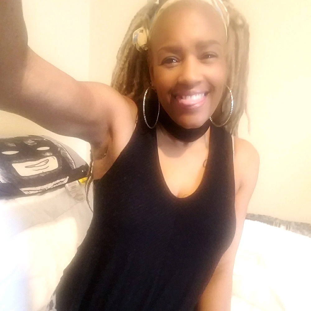 Meet your Posher, Lana